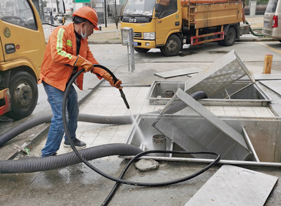 英吉沙隔油池清理